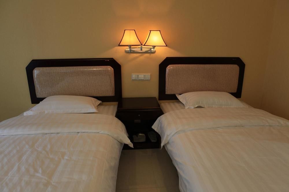 Shenyang Pangjiang Hotel Exterior photo