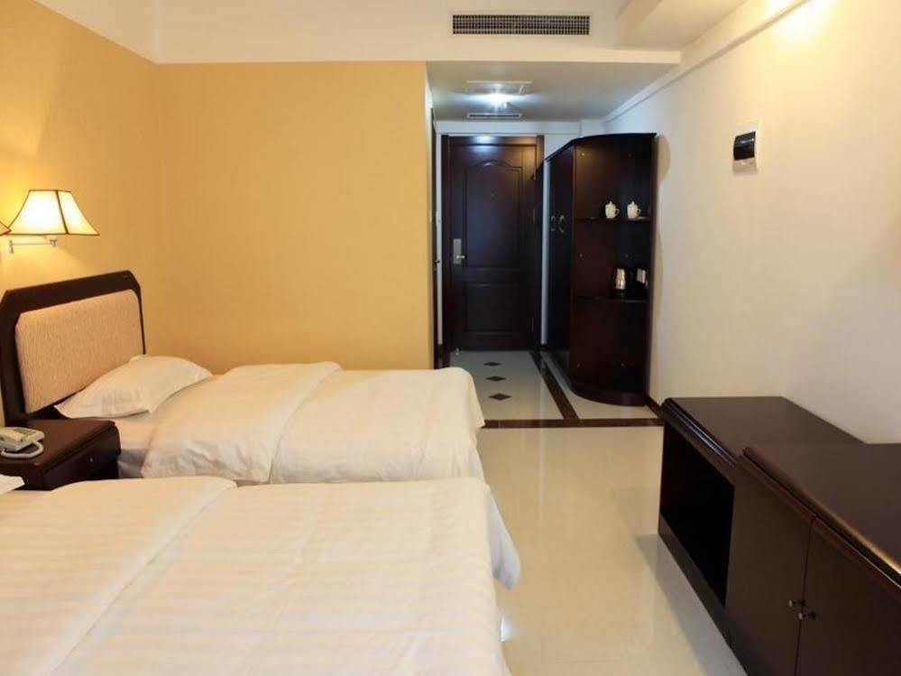 Shenyang Pangjiang Hotel Exterior photo